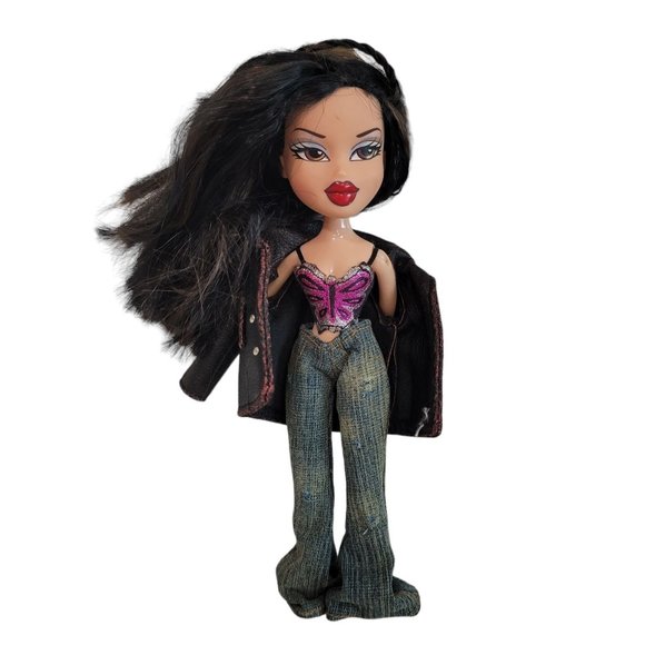 bratz 2001 fashion Jade butterfly shirt, jeans, jacket missing feet - Picture 1 of 13